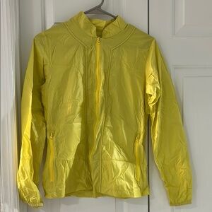 Oiselle lightweight Windbreaker